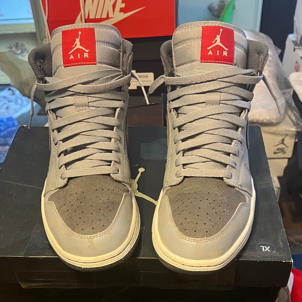 JORDAN 1 RETRO HIGH CAMO 3M WOLF GREY